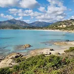 Sul Mare Sardegna Mercedes 维拉西米乌斯